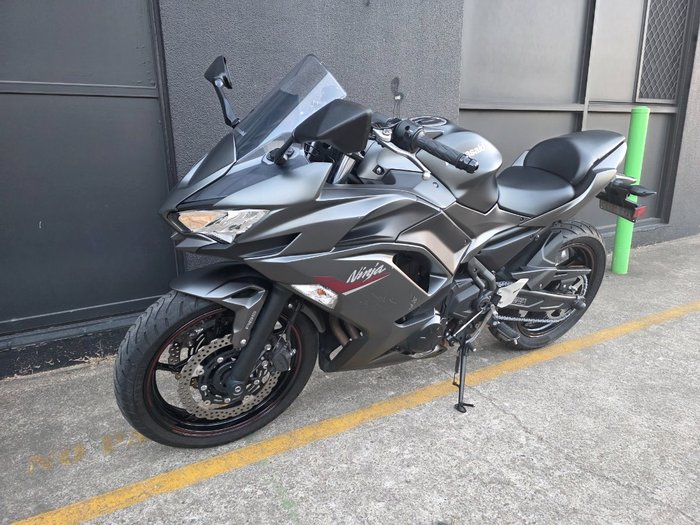 2022 Kawasaki NINJA 650L BLACK