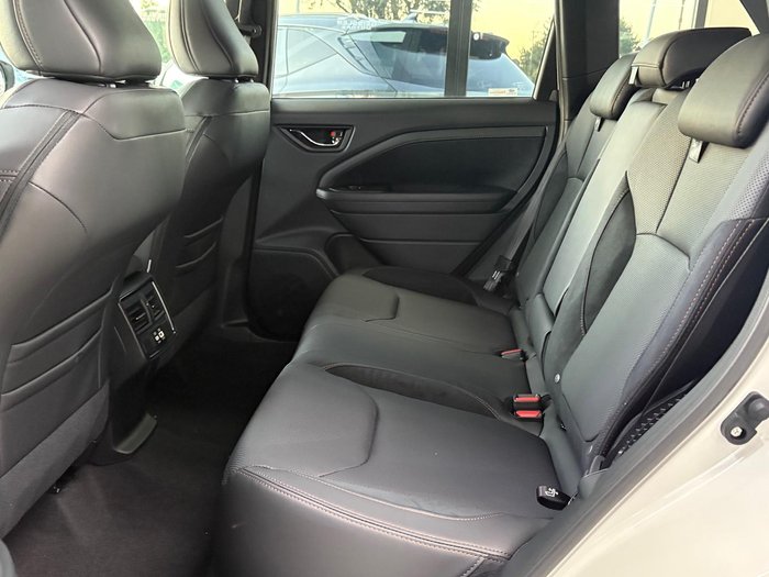 2025 Subaru Forester Hybrid Touring