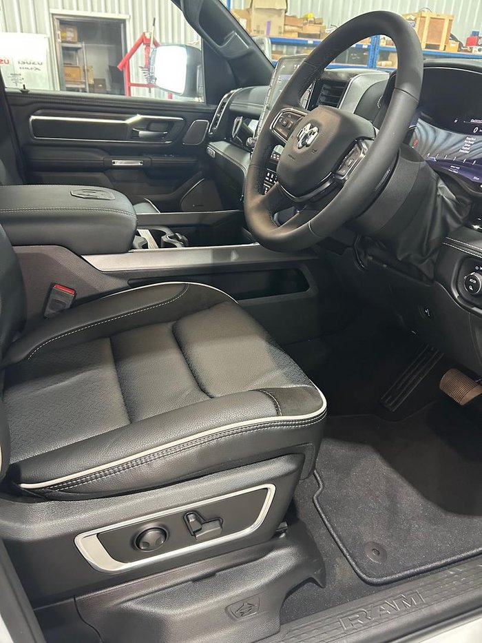 2025 RAM 1500 Laramie Sport Hurricane SO RamBox