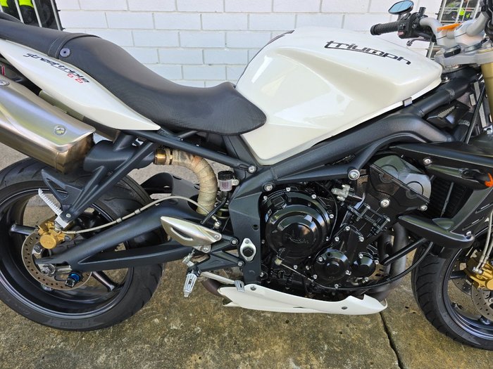 2012 Triumph STREET TRIPLE White