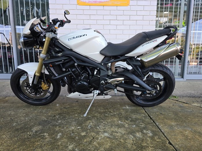 2012 Triumph STREET TRIPLE White