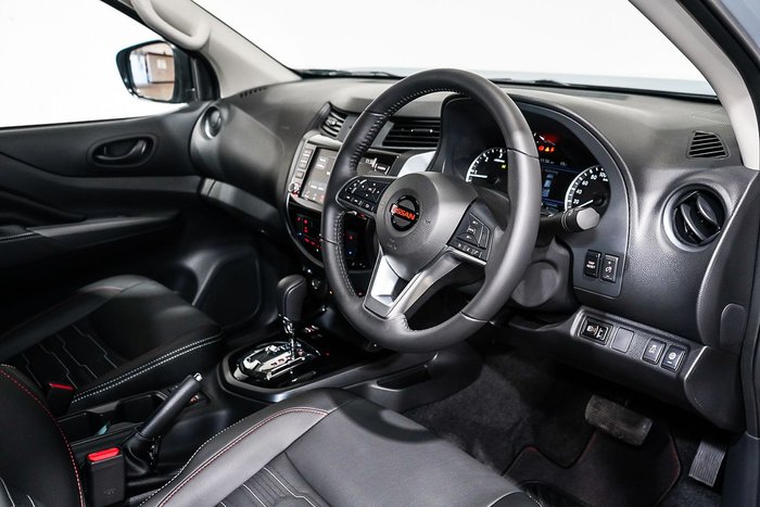 2025 Nissan Navara PRO-4X