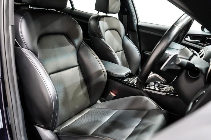 2022 Kia Stinger 330S