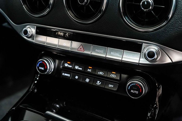 2022 Kia Stinger 330S