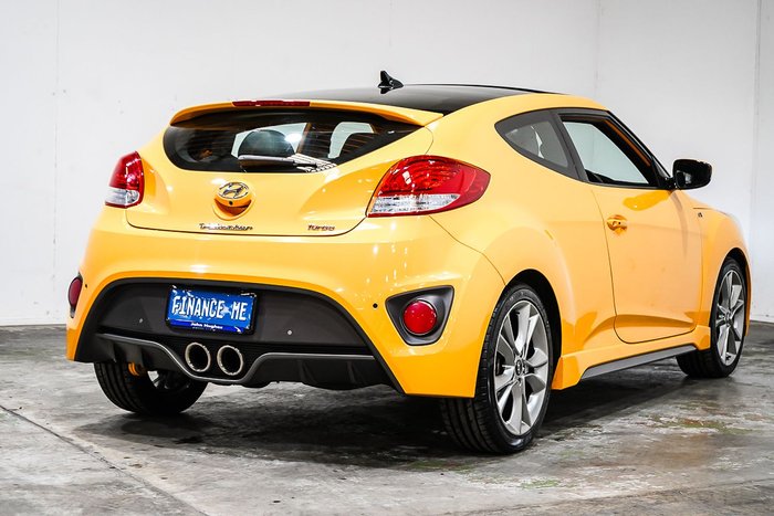 2017 Hyundai Veloster SR Turbo