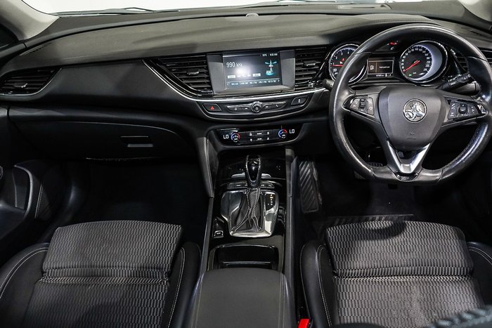 2019 Holden Commodore RS