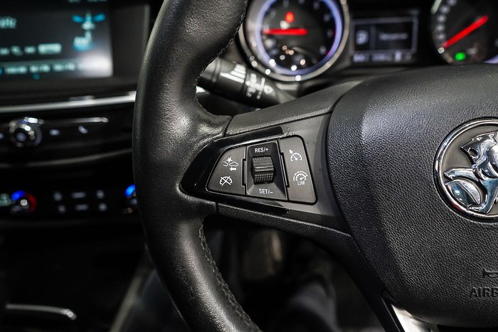 2019 Holden Commodore RS