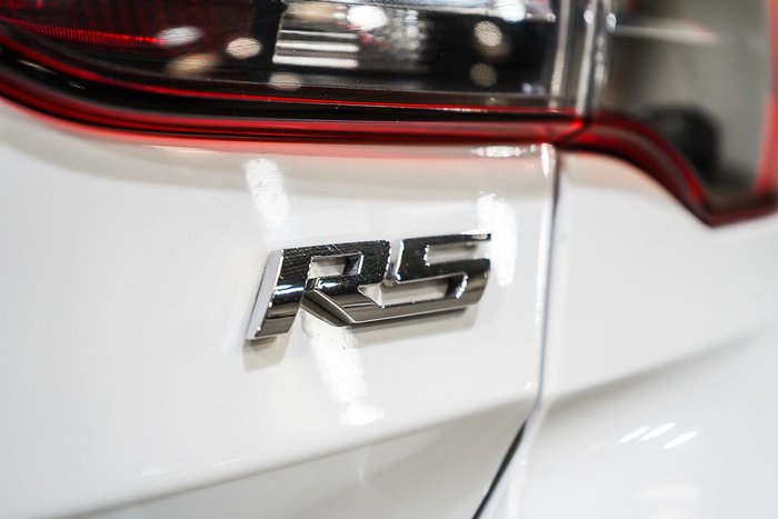 2019 Holden Commodore RS