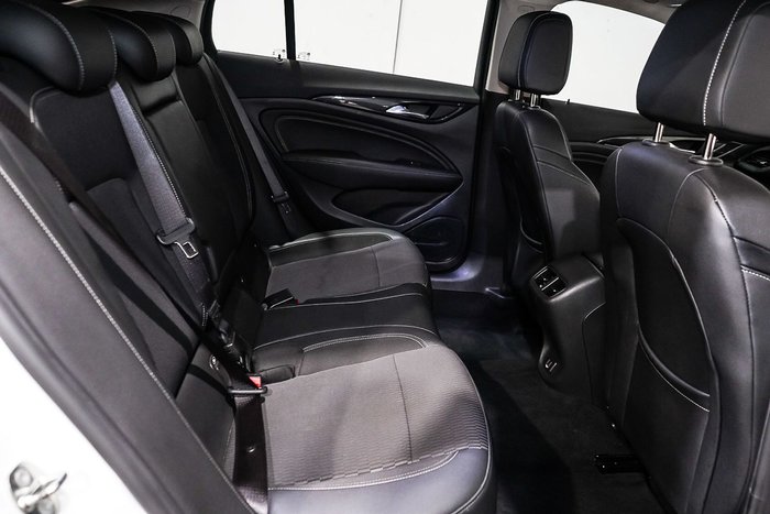 2019 Holden Commodore RS