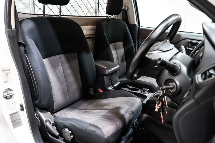 2020 Mitsubishi Triton GLX