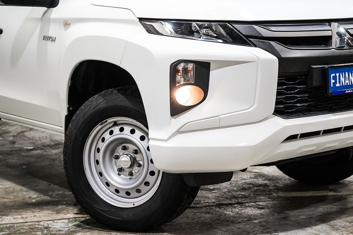 2020 Mitsubishi Triton