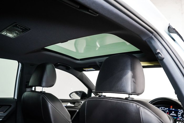 2020 Volkswagen Golf R Final Edition