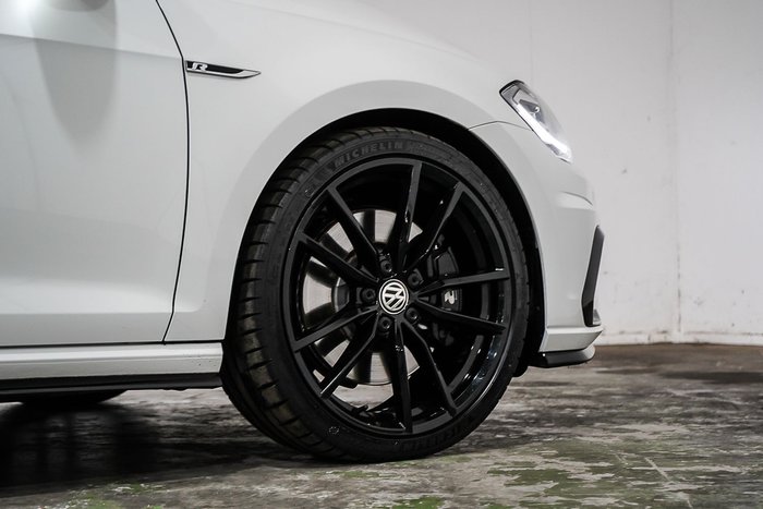 2020 Volkswagen Golf R Final Edition
