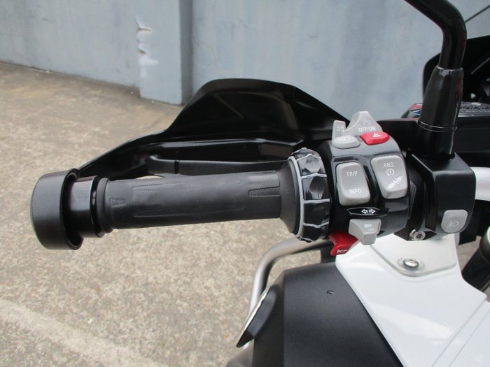 2014 BMW Motorrad R1200 GS ADVENTURE WHITE