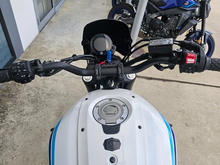 2022 Yamaha XSR700 White