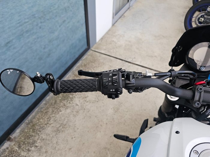 2022 Yamaha XSR700 White
