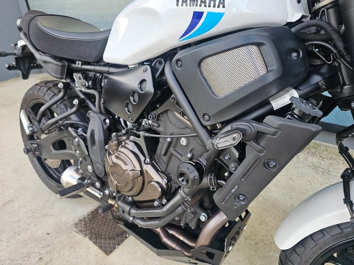 2022 Yamaha XSR700 White