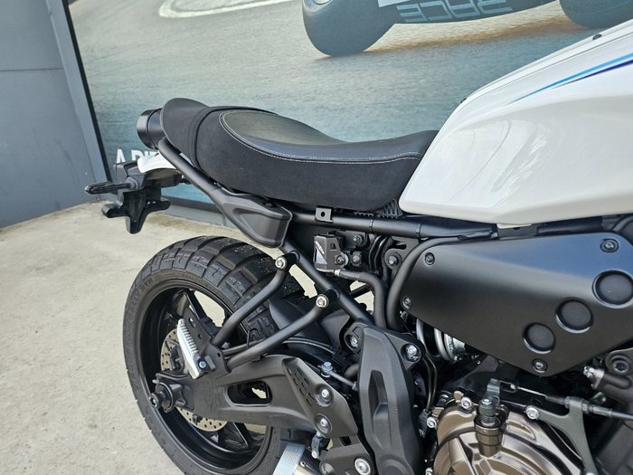 2022 Yamaha XSR700 White