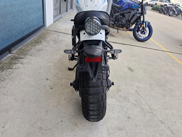 2022 Yamaha XSR700 White