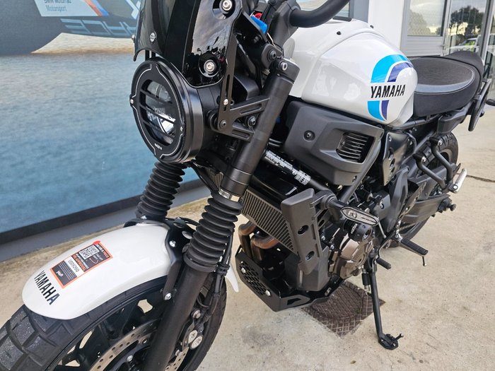 2022 Yamaha XSR700 White