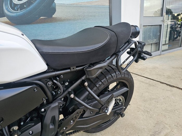 2022 Yamaha XSR700 White