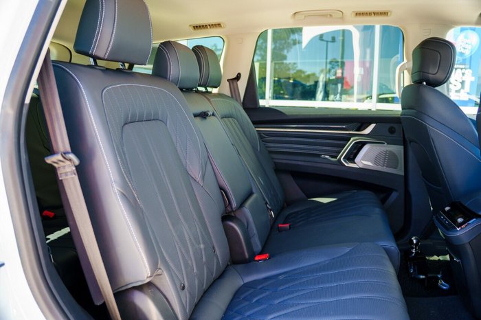 2025 LDV D90 Executive