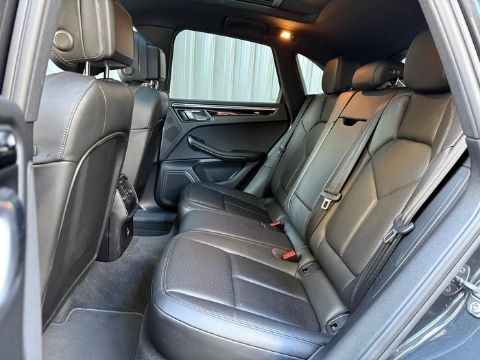2021 Porsche Macan 95B MY21 AWD Volcano Grey
