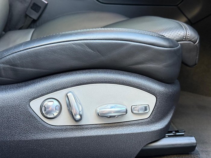 2021 Porsche Macan 95B MY21 AWD Volcano Grey
