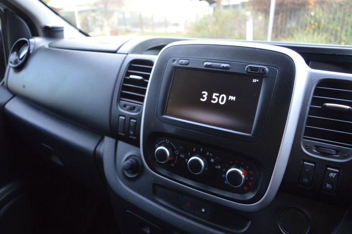 2021 Renault Trafic Premium 125kW X82 Glacier White