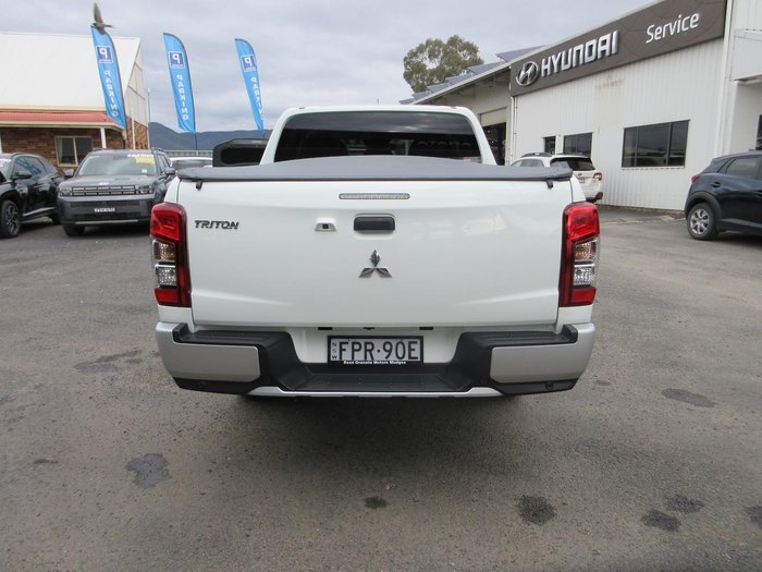 2021 Mitsubishi Triton GLX-R