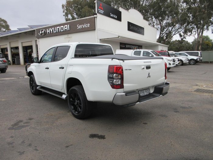 2021 Mitsubishi Triton GLX-R