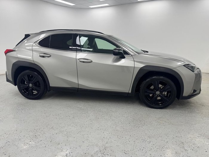 2021 Lexus UX 200 Luxury MZAA10R Titanium