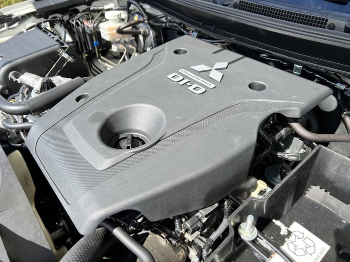 2021 Mitsubishi Triton GLX-R