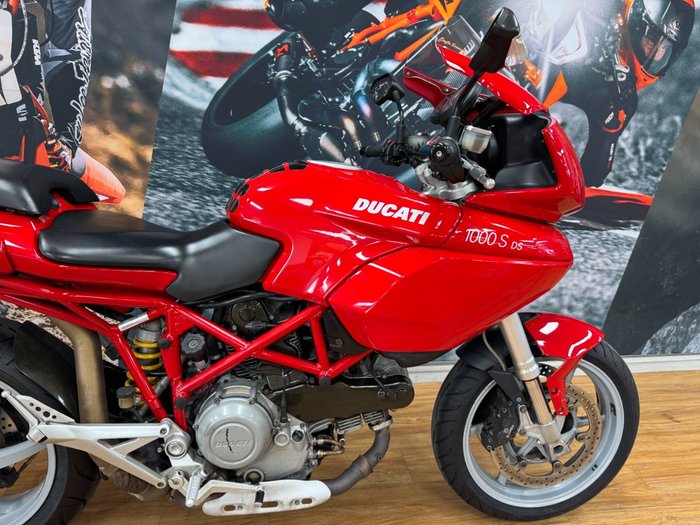 2003 DUCATI MULTISTRADA 1000 DS RED