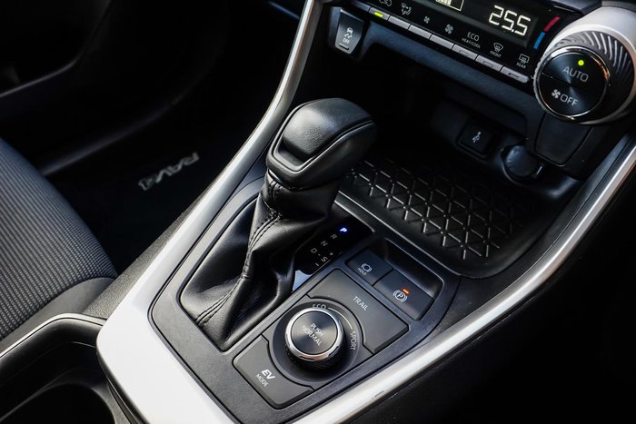 2021 Toyota RAV4 GX