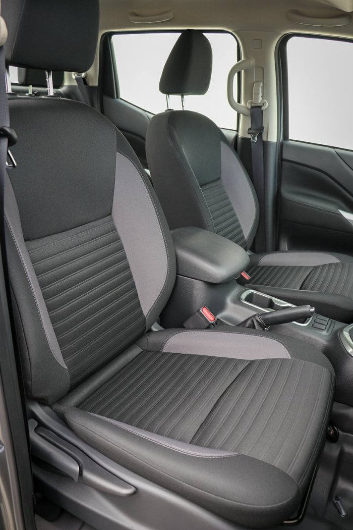 2025 Nissan Navara SL DUAL CAB