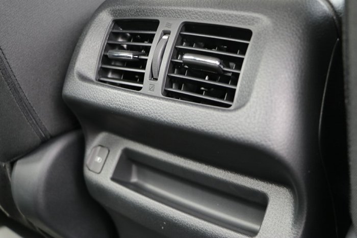 2025 Nissan Navara SL DUAL CAB