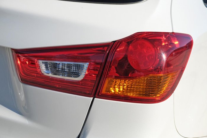2016 Mitsubishi ASX LS XB MY15.5 White
