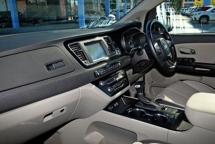 2019 Kia Carnival SLi YP MY20 Snow White Pearl