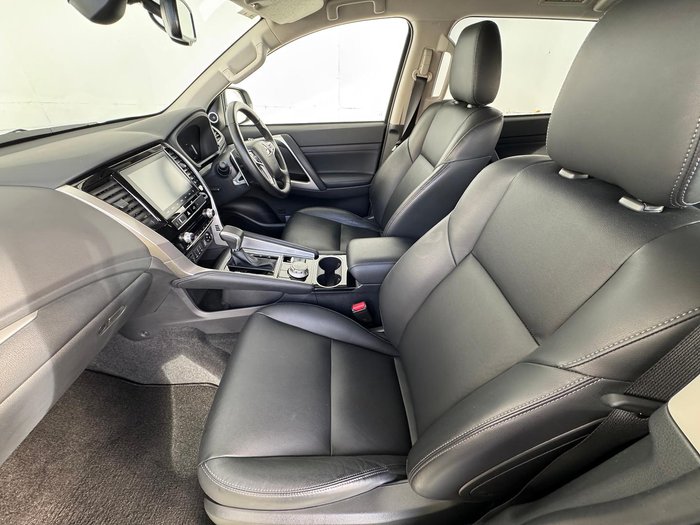 2023 Mitsubishi Pajero Sport Exceed