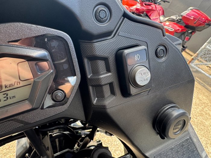 2023 Kawasaki KLR650 (KL650) GREEN