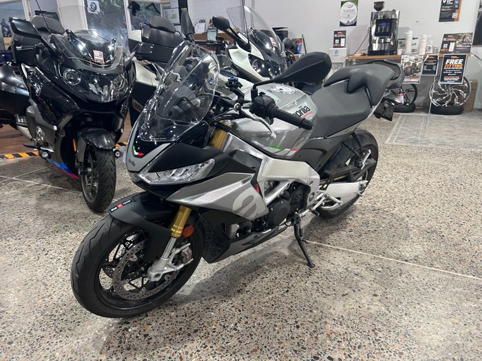 2022 Aprilia TUONO V4 GREY