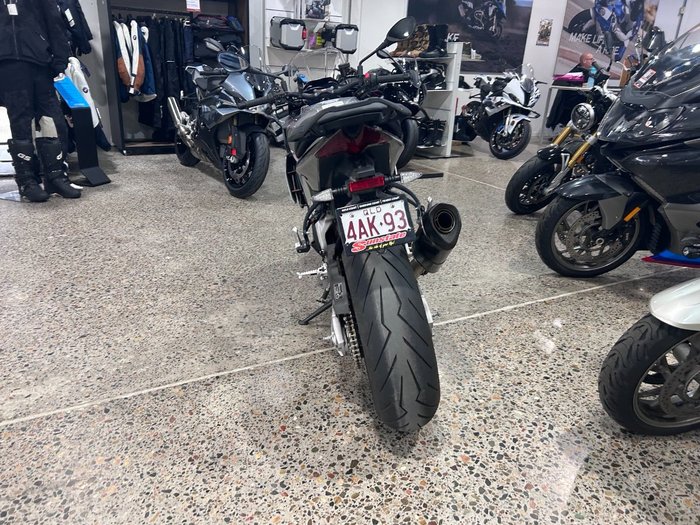2022 Aprilia TUONO V4 GREY