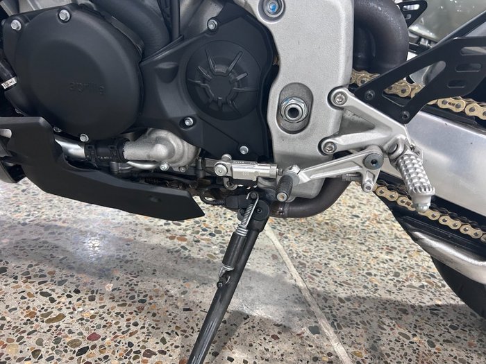 2022 Aprilia TUONO V4 GREY