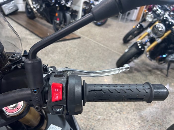2022 Aprilia TUONO V4 GREY