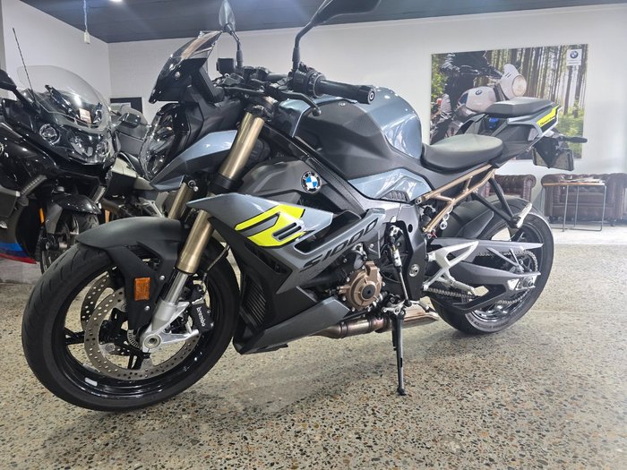 2023 BMW Motorrad S 1000 R BLUESTONE METALLIC