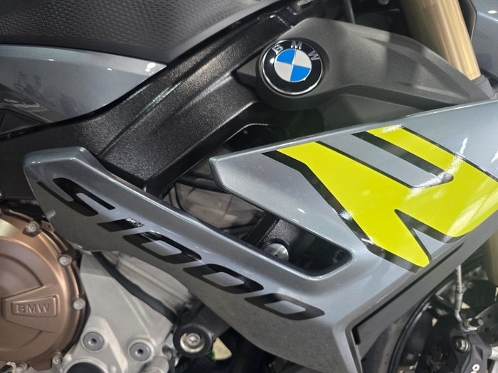 2023 BMW Motorrad S 1000 R BLUESTONE METALLIC