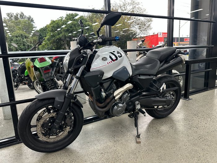 2013 Yamaha MT-03 WHITE