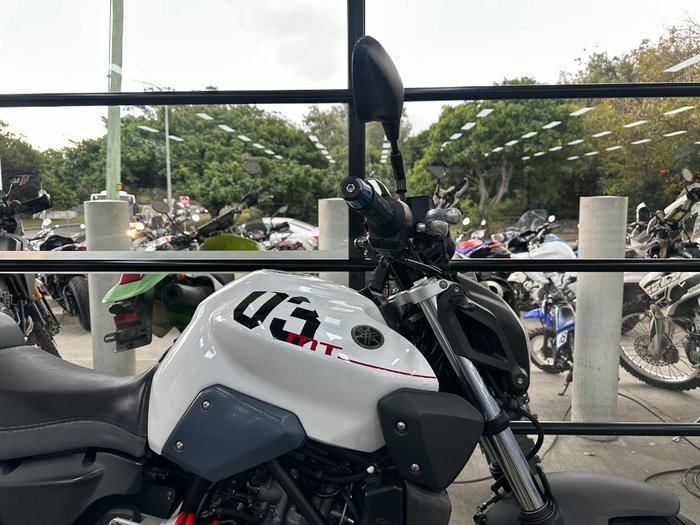 2013 Yamaha MT-03 WHITE