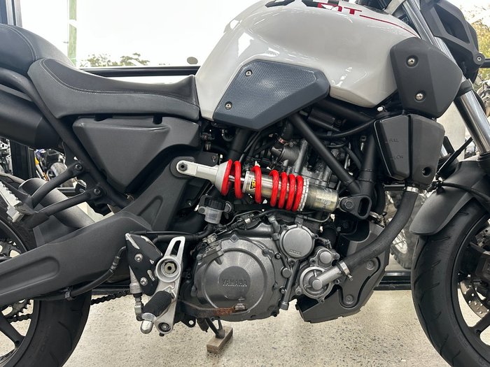 2013 Yamaha MT-03 WHITE